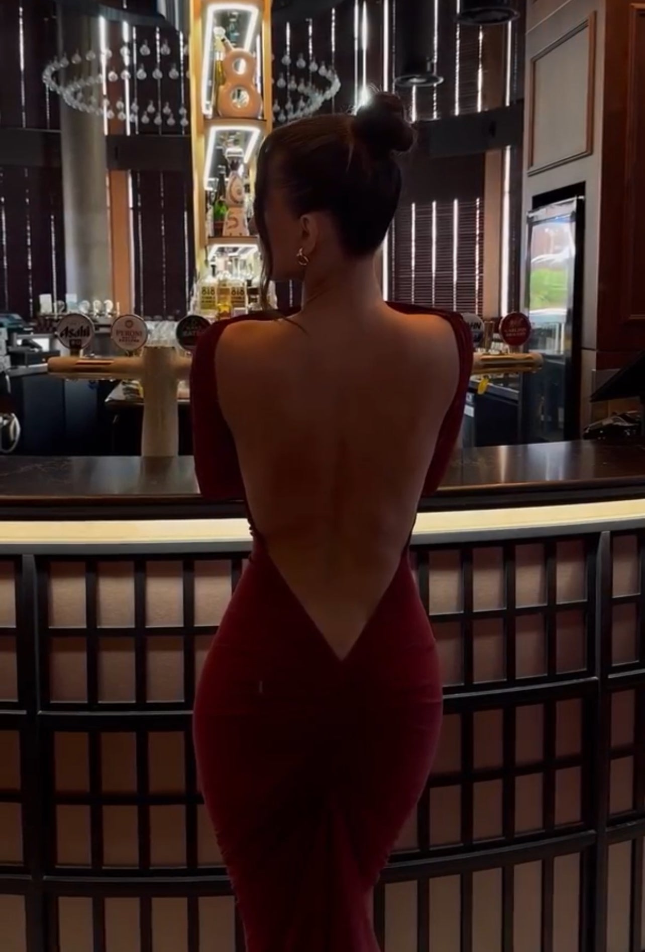 LONG SLEEVE DRESSES